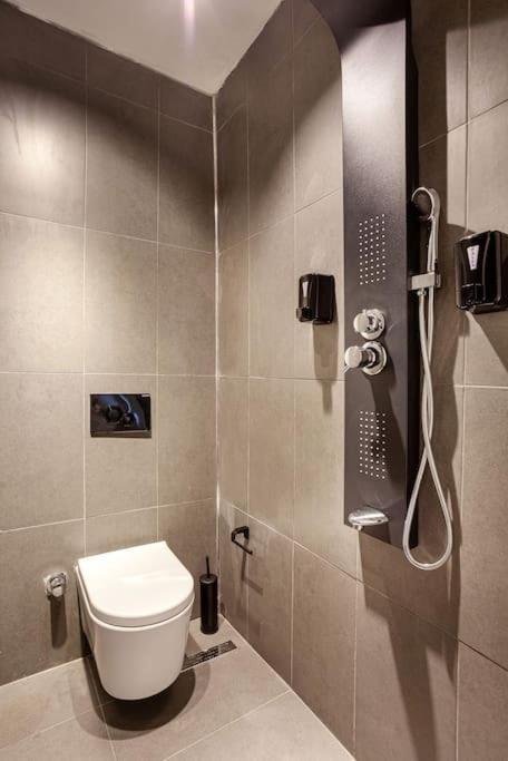 Origine Rentals Z2 3Br/2Ba, Lalely/Aksaray Istanbul Exterior foto